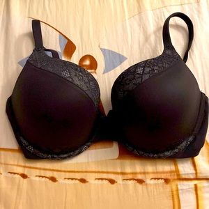 Victoria’s Secret Padded Perfect Shape Bra